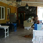מלון Yacht Club 3*