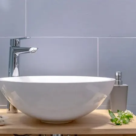 Yacht Club Szálloda Tihany