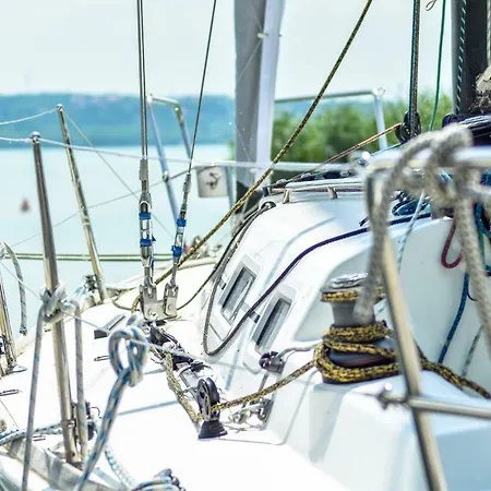 Yacht Club Tihany